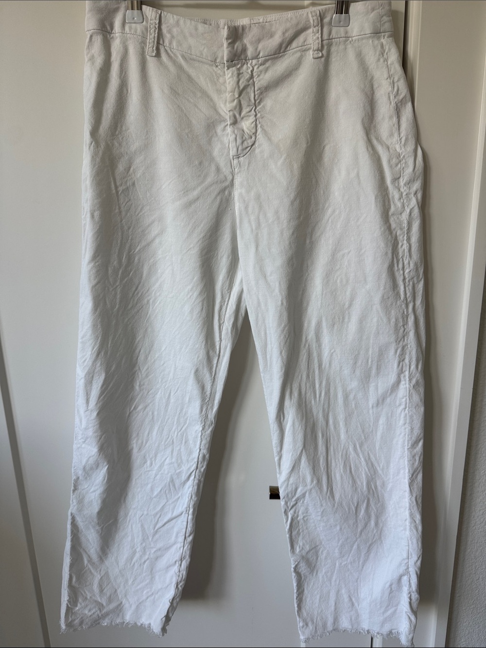 Frank & Eileen White Cropped Ankle Casual Chinos
